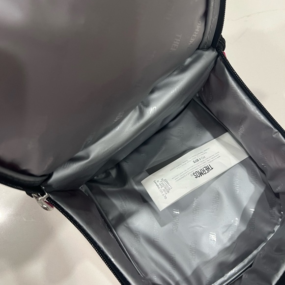 Thermos Gray Insulated Lunch Bag - Picture 3 of 4